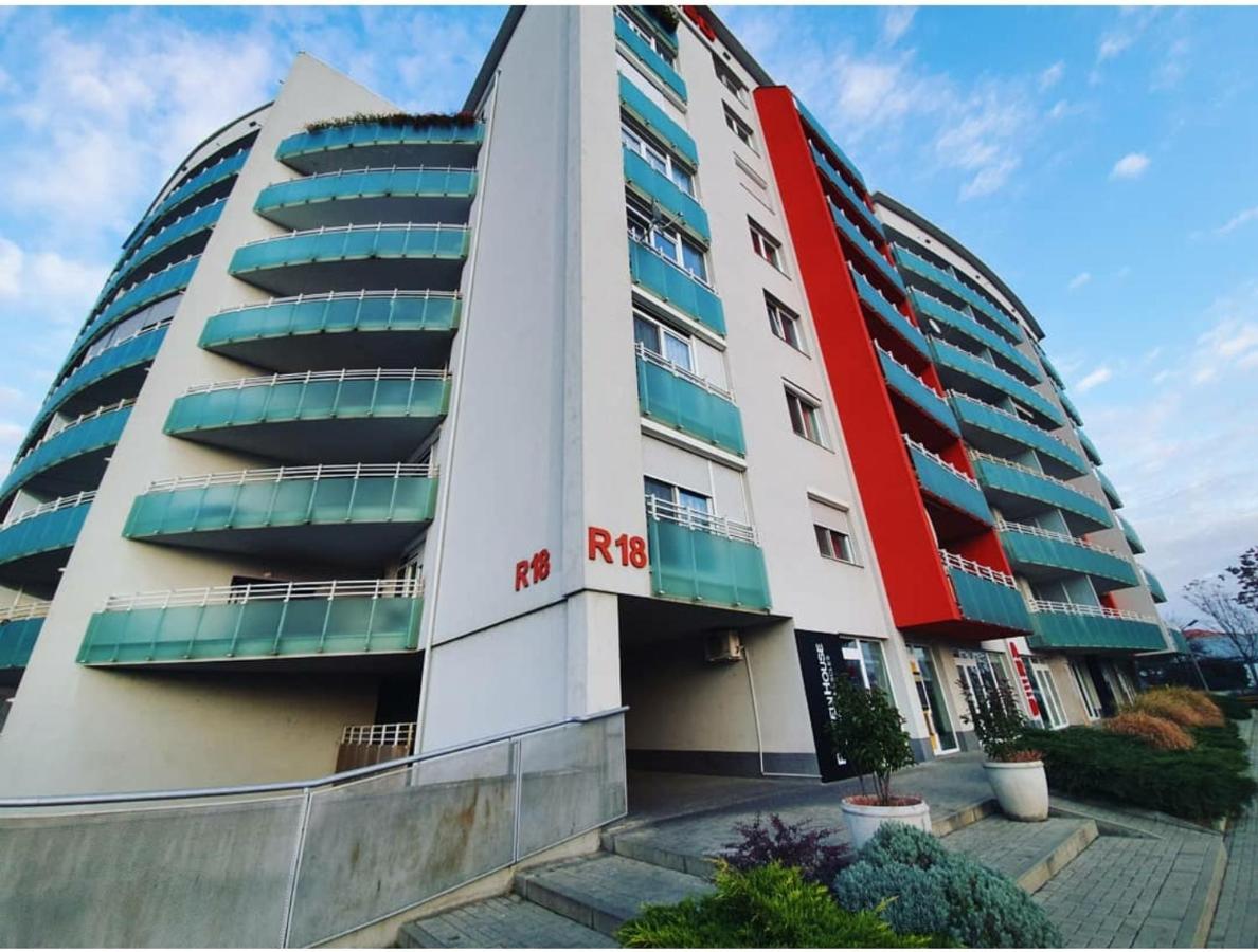 Ra Apartment - Ared Oradea Exterior photo