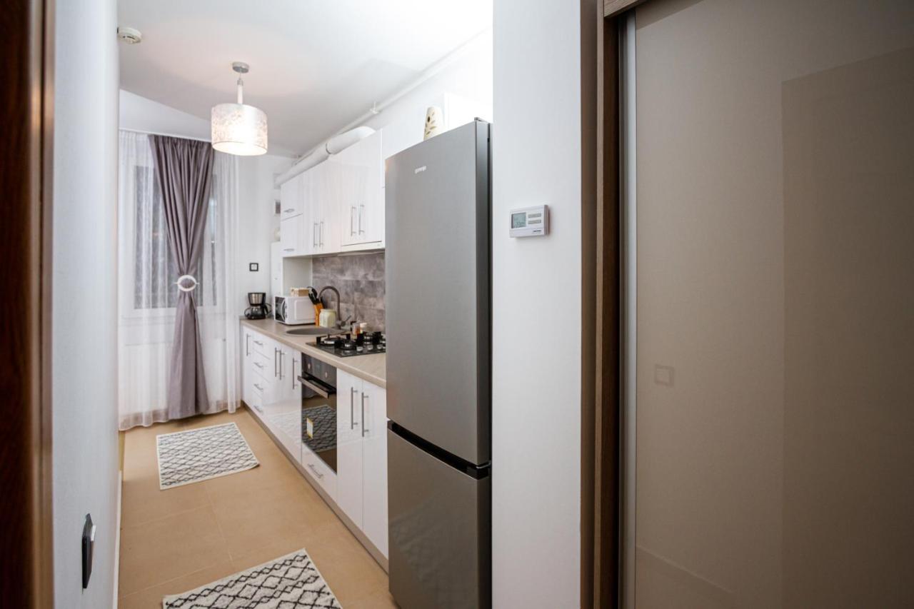 Ra Apartment - Ared Oradea Exterior photo