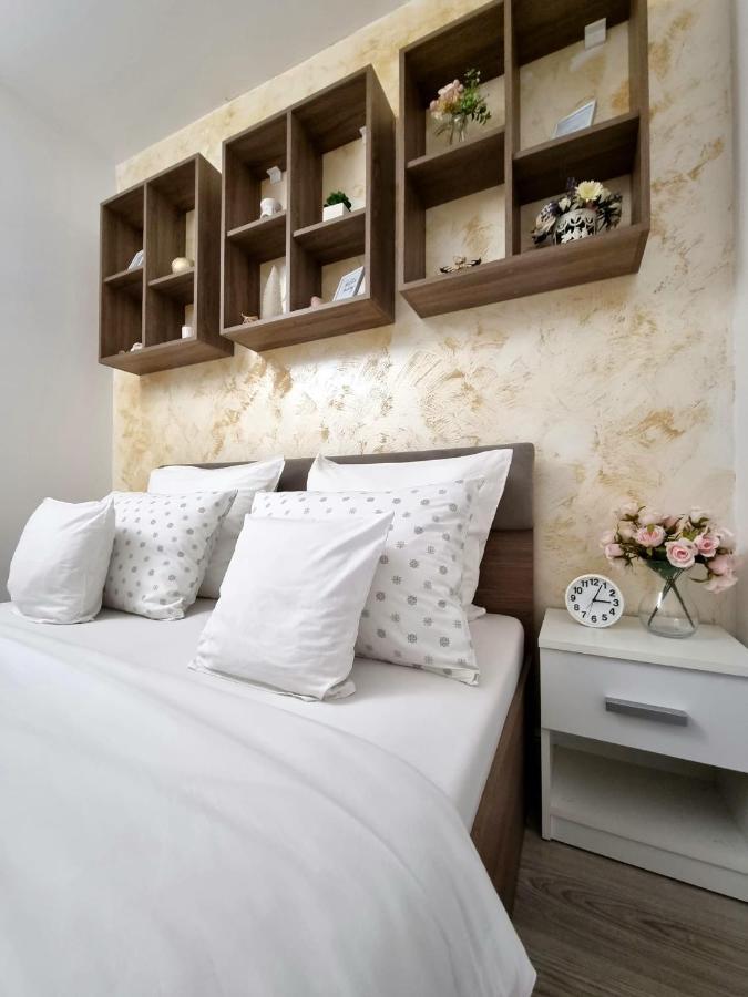 Ra Apartment - Ared Oradea Exterior photo